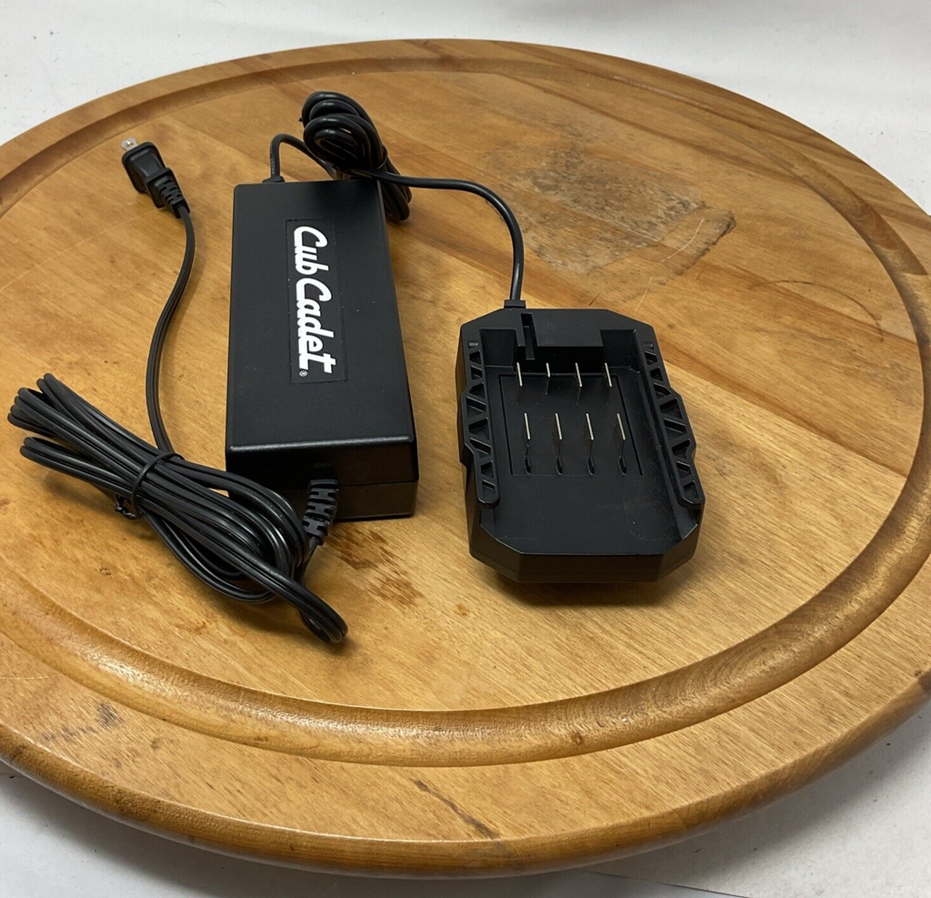Genuine OEM CUB CADET 60V 60 Volt BATTERY CHARGER CC602 490-280-C011