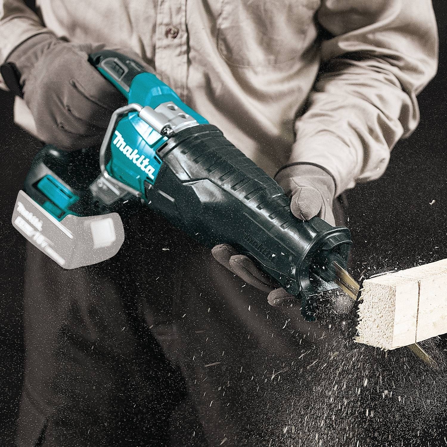 Makita XRJ05Z 18V LXT Lithium-Ion Brushless Cordless Reciprocating Saw (Tool Only)
