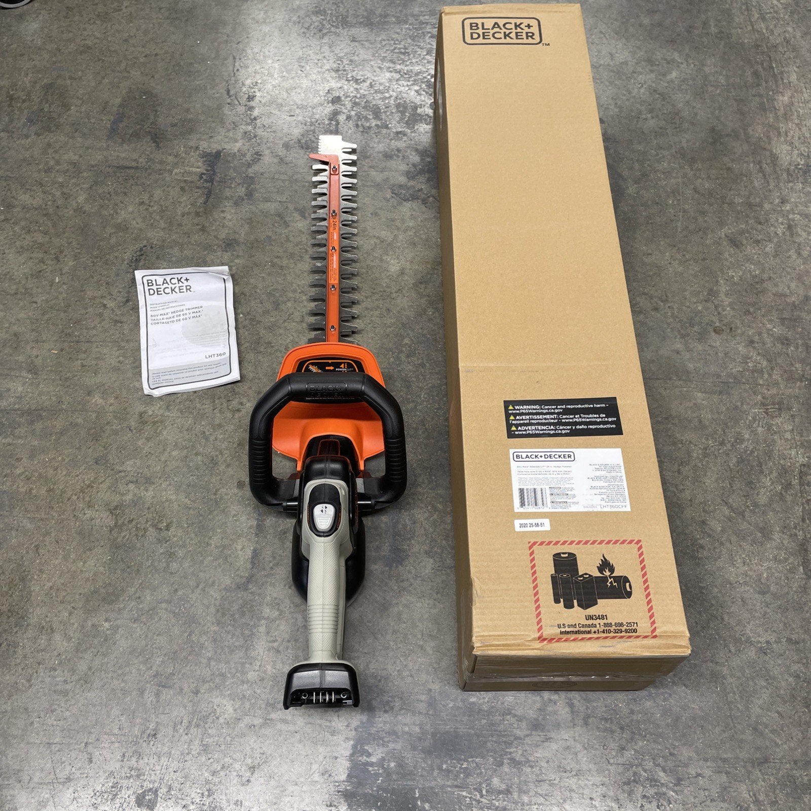 Black & Decker 60V 60 Volt PowerCut Hedge Trimmer 24" LHT360 *Tool Only*