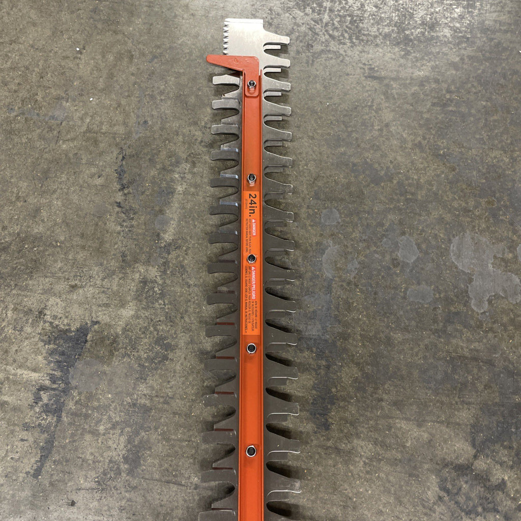 Black & Decker 60V 60 Volt PowerCut Hedge Trimmer 24" LHT360 *Tool Only*